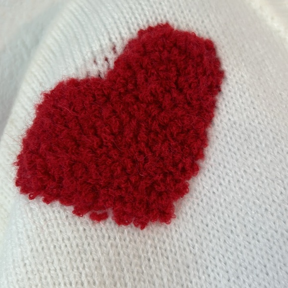 Knit Heart Grandmacore Sweater - Picture 5 of 15